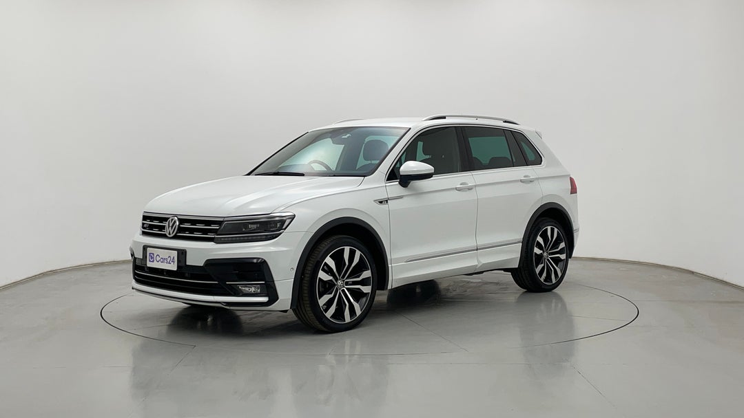 Left Front Diagonal (45- Degree) View