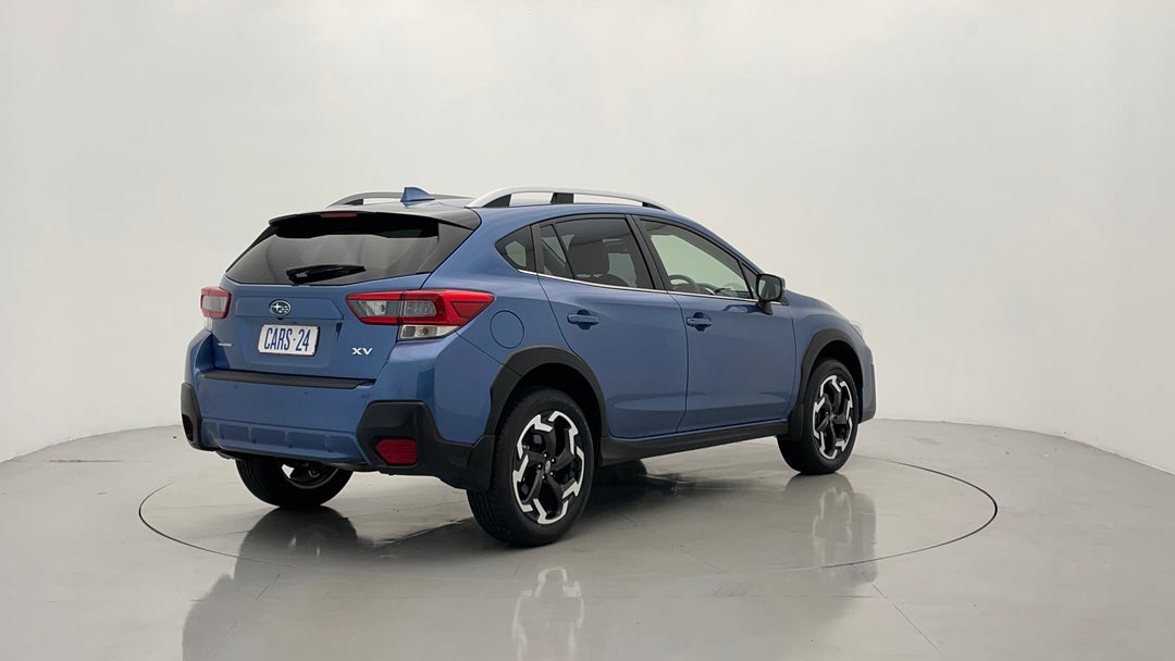 Right Back Diagonal (45- Degree) View