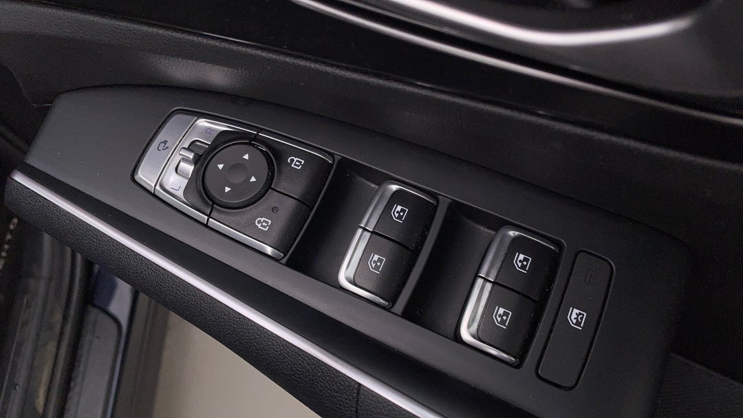 2023 Kia Sorento Sport+ 7 Seat, Automatic, 36645 km, Drivers Side Door Panel Controls