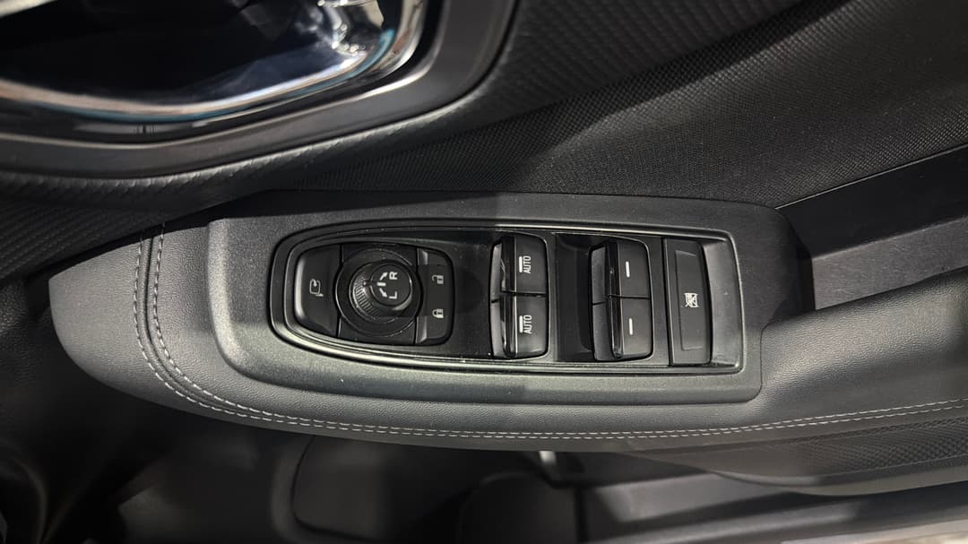 2024 Subaru Forester 2.5i (AWD), Automatic, 53839 km, Drivers Side Door Panel Controls