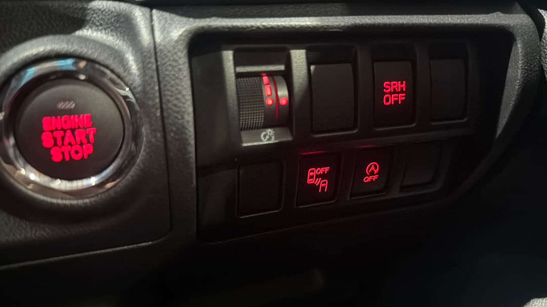 2024 Subaru Forester 2.5i (AWD), Automatic, 53839 km, Utility Switches/Buttons