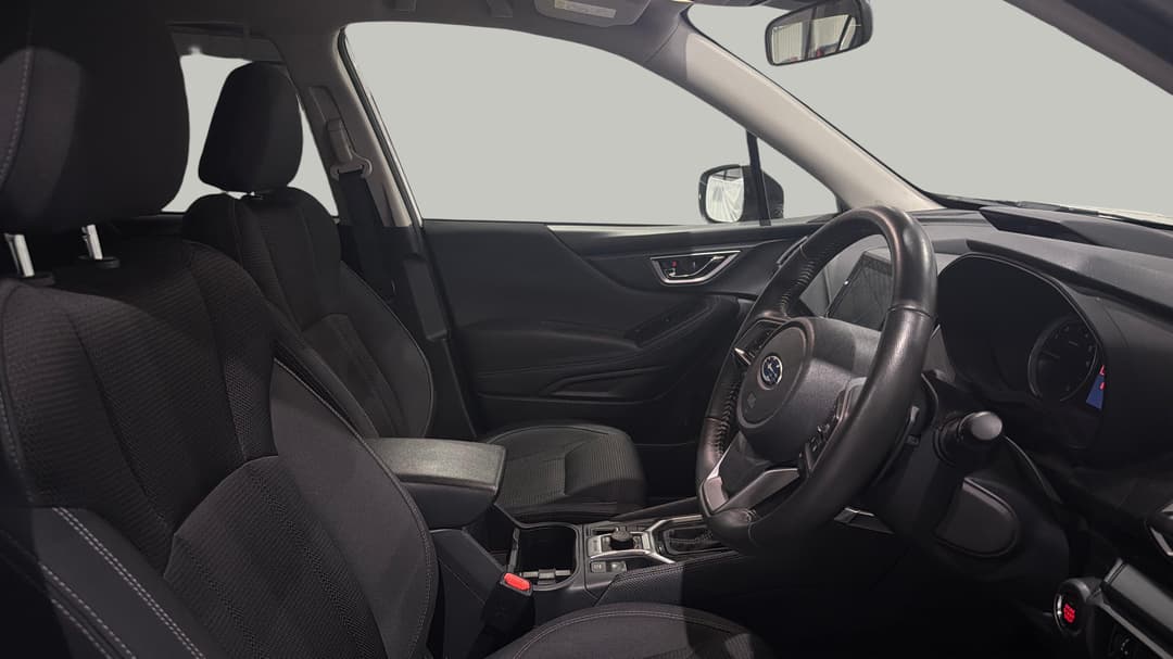 2024 Subaru Forester 2.5i (AWD), Automatic, 53839 km, Right Side Front Door Cabin View