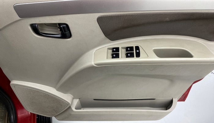 2015 Mahindra Scorpio S10, Diesel, Manual, 54,015 km, Driver Side Door Panels Control