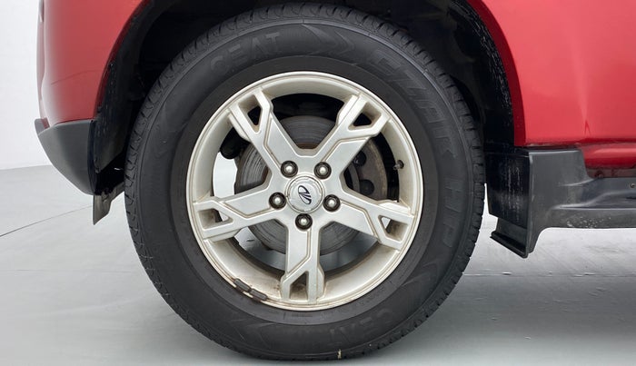 2015 Mahindra Scorpio S10, Diesel, Manual, 54,015 km, Left Front Wheel