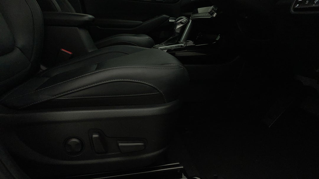 2020 Kia Seltos Gt-line (AWD), Automatic, 44017 km, Drivers Side Adjustment Panel