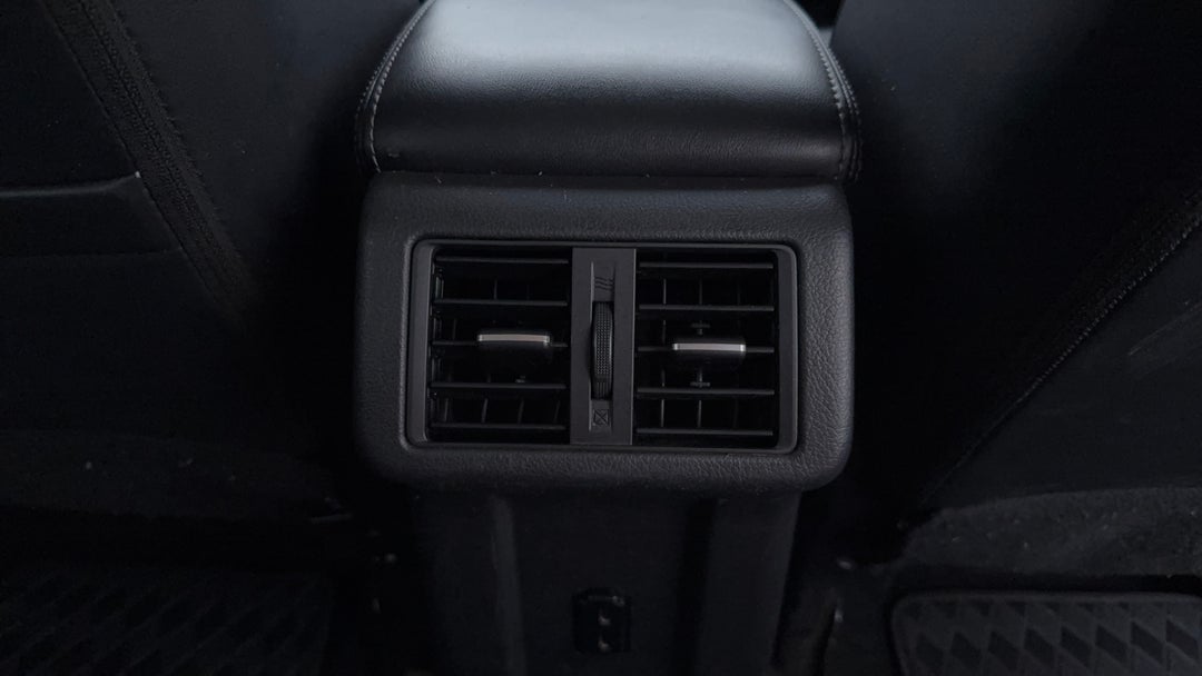 Rear A/C Vent
