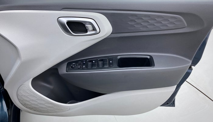 2020 Hyundai GRAND I10 NIOS SPORTZ 1.2 KAPPA VTVT, Petrol, Manual, 70,045 km, Driver Side Door Panels Control