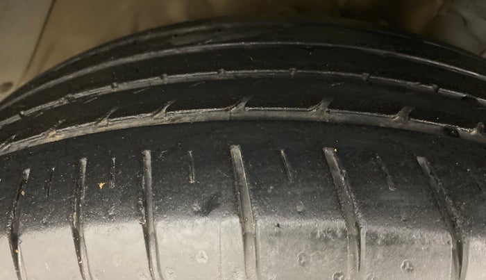 2018 Hyundai Creta 1.6 SX PLUS PETROL, Petrol, Manual, 21,431 km, Right Front Tyre Tread