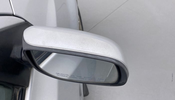 2012 Toyota Etios Liva G, Petrol, Manual, 42,595 km, Right rear-view mirror - Minor scratches