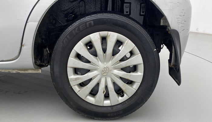 2012 Toyota Etios Liva G, Petrol, Manual, 42,595 km, Left Rear Wheel
