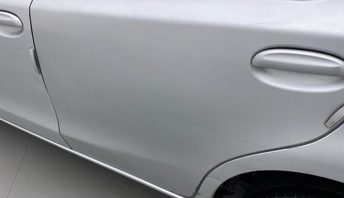 2012 Toyota Etios Liva G, Petrol, Manual, 42,595 km, Rear left door - Slightly dented