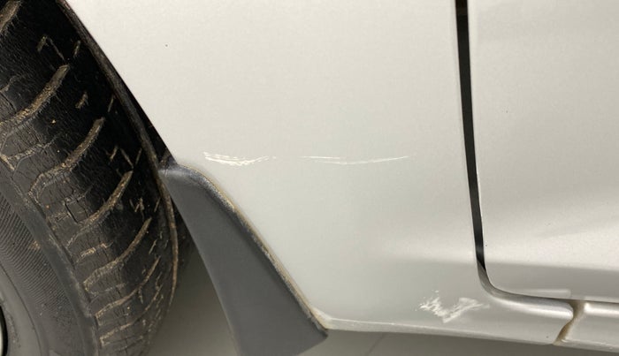 2017 Hyundai Verna 1.6 SX VTVT, Petrol, Manual, 48,736 km, Left fender - Minor scratches