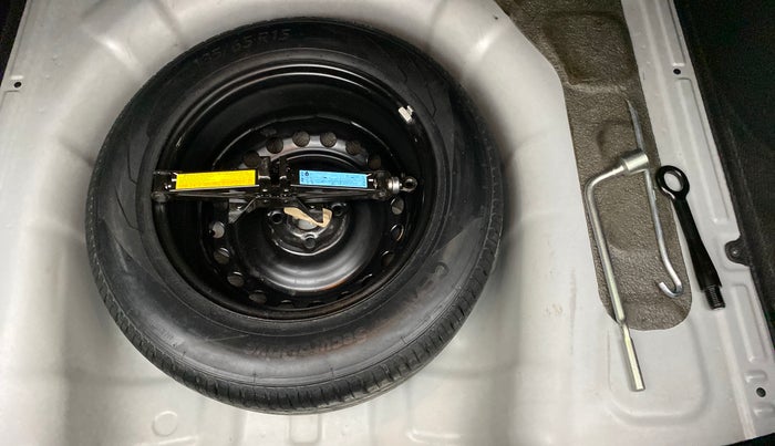 2017 Hyundai Verna 1.6 SX VTVT, Petrol, Manual, 48,736 km, Spare Tyre