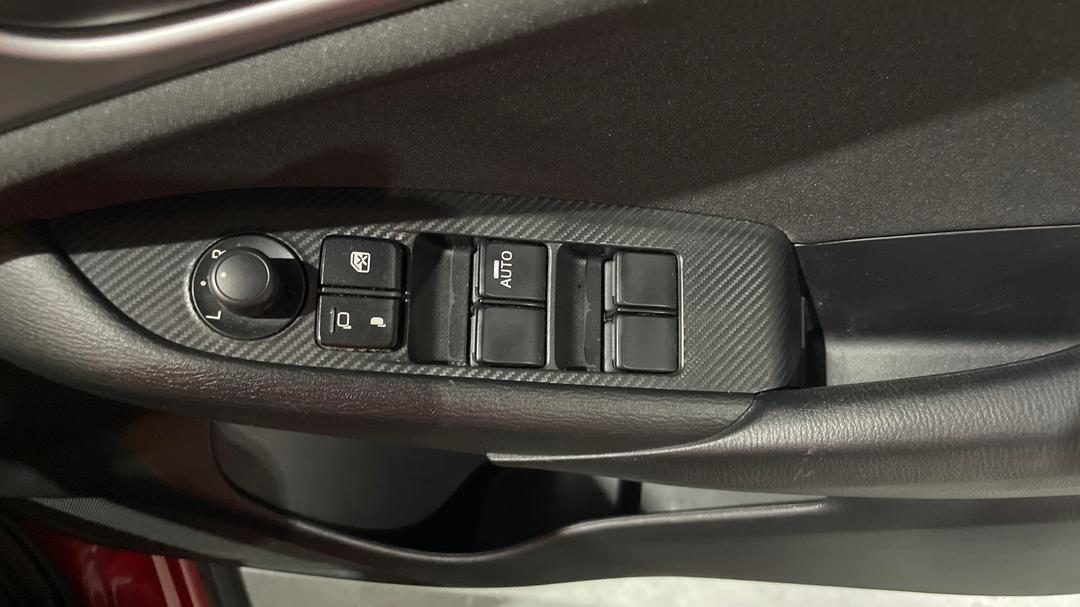 2018 Mazda CX-3 Maxx (FWD), Automatic, 95372 km, Drivers Side Door Panel Controls