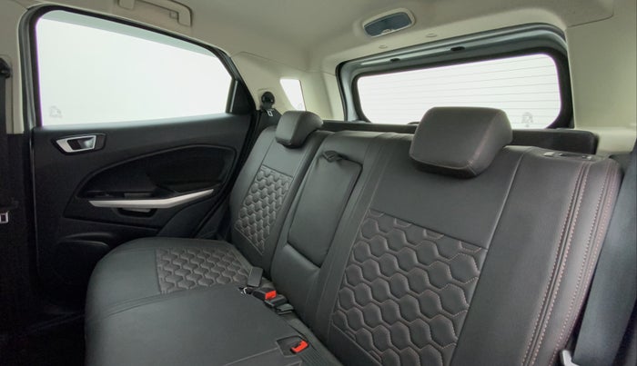 2018 Ford Ecosport 1.5 TITANIUM TI VCT, Petrol, Manual, 30,479 km, Right Side Rear Door Cabin
