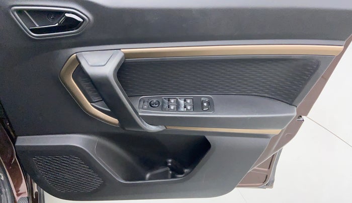 2021 Renault Kiger RXT 1.0 MT, Petrol, Manual, 7,145 km, Driver Side Door Panels Control