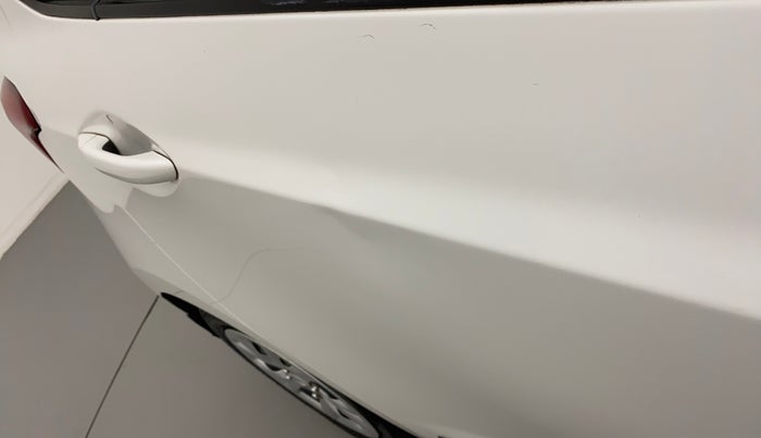 2017 Hyundai Grand i10 SPORTZ (O) 1.2 KAPPA VTVT, Petrol, Manual, 37,126 km, Right rear door - Slightly dented