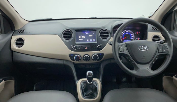 2017 Hyundai Grand i10 SPORTZ (O) 1.2 KAPPA VTVT, Petrol, Manual, 37,126 km, Dashboard