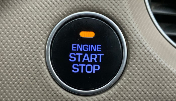 2014 Hyundai Grand i10 SPORTZ 1.2 KAPPA VTVT, Petrol, Manual, 33,629 km, Keyless Start/ Stop Button