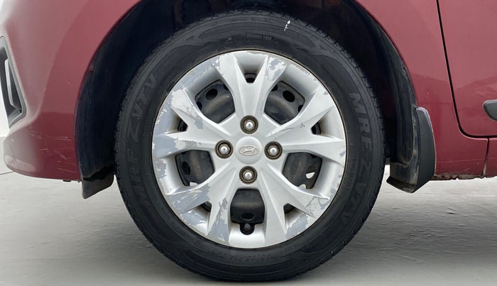 2014 Hyundai Grand i10 SPORTZ 1.2 KAPPA VTVT, Petrol, Manual, 33,629 km, Left Front Wheel