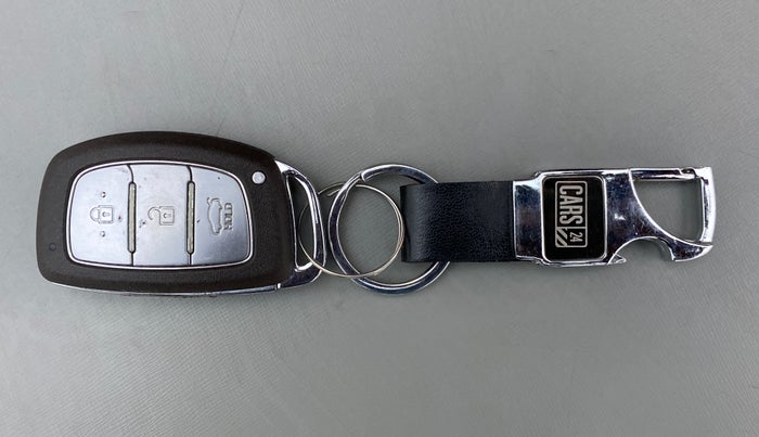 2014 Hyundai Grand i10 SPORTZ 1.2 KAPPA VTVT, Petrol, Manual, 33,629 km, Key Close Up