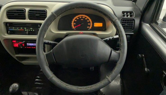2018 Maruti Eeco 5 STR WITH A/C+HTR, Petrol, Manual, 5,889 km, Steering Wheel Close Up