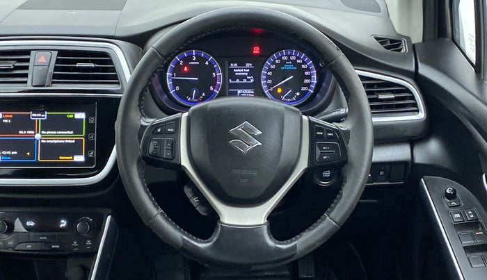 2017 Maruti S Cross ALPHA SHVS, Diesel, Manual, 28,444 km, Steering Wheel Close Up
