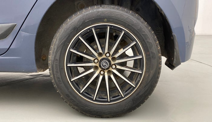 2014 Hyundai Elite i20 SPORTZ 1.2, Petrol, Manual, 82,582 km, Left Rear Wheel