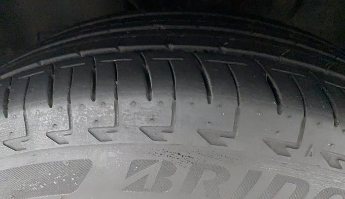 2022 Maruti Celerio ZXI, Petrol, Manual, 4,590 km, Left Front Tyre Tread