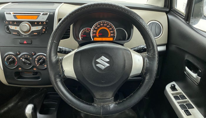 2016 Maruti Wagon R 1.0 VXI AMT, Petrol, Automatic, 85,138 km, Steering Wheel Close Up