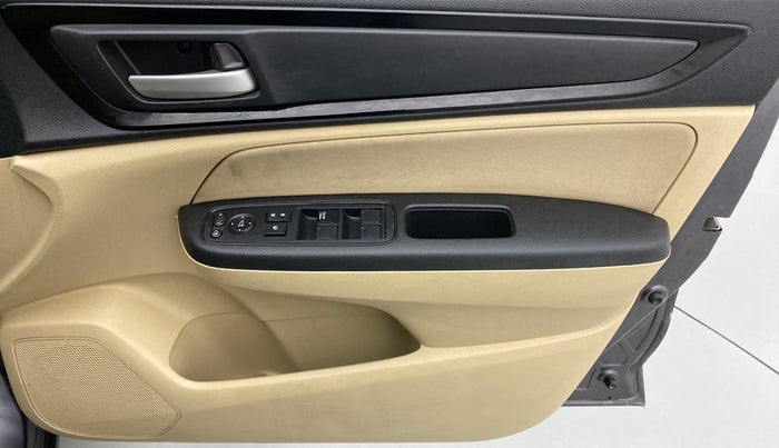 2019 Honda Amaze 1.2 VXMT I VTEC, Petrol, Manual, 9,571 km, Driver Side Door Panels Control