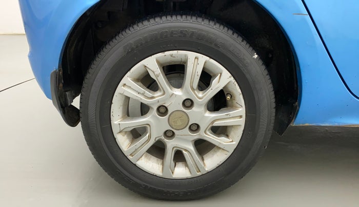 2017 Tata Tiago XZA PETROL, CNG, Automatic, 92,561 km, Right Rear Wheel