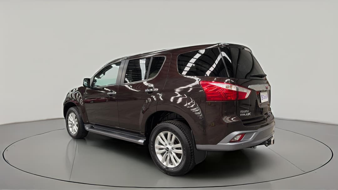 2017 Isuzu MU-X Ls-u (4x2), Automatic, 117992 km, Left Back Diagonal (45- Degree) View