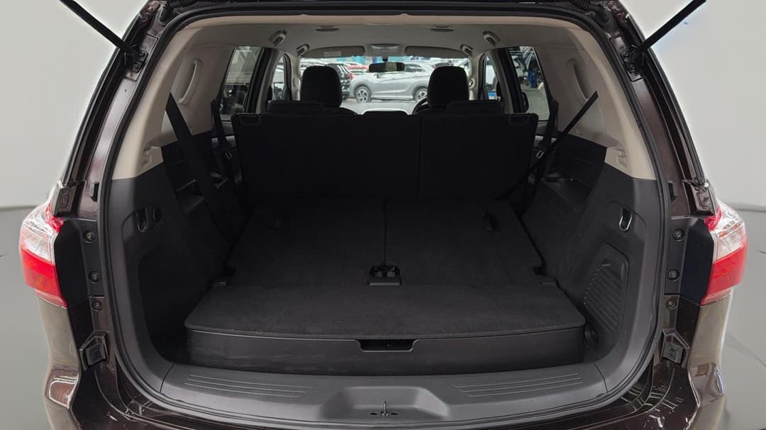 2017 Isuzu MU-X Ls-u (4x2), Automatic, 117992 km, Boot Inside View