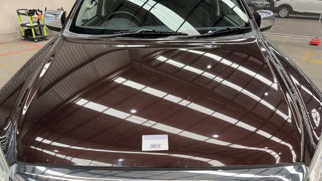 2017 Isuzu MU-X Ls-u (4x2), Automatic, 117992 km, Bonnet Chip