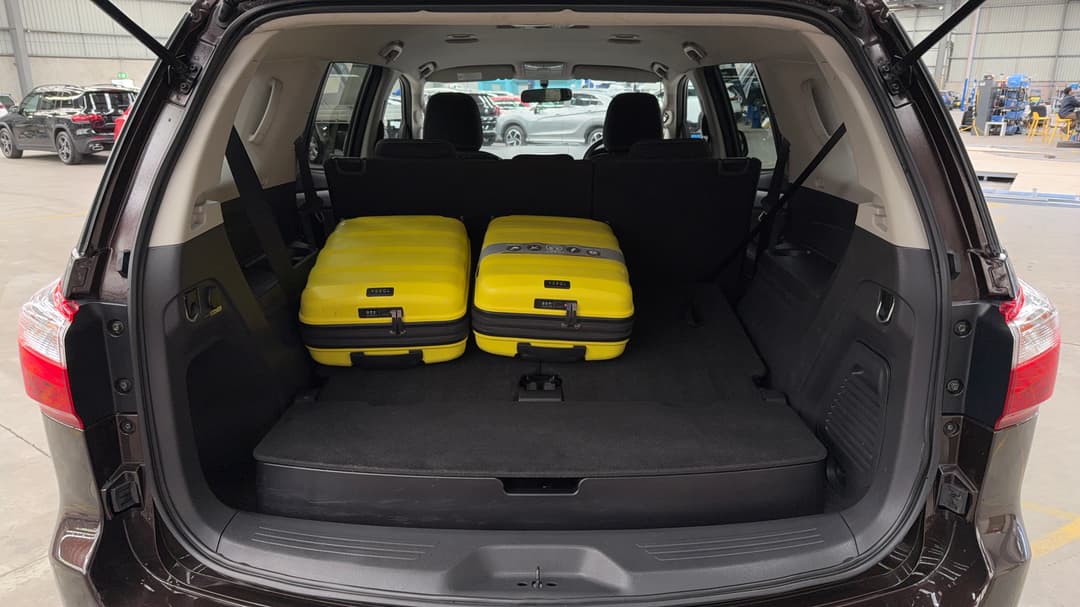 2017 Isuzu MU-X Ls-u (4x2), Automatic, 117992 km, Boot Inside View with Luggage