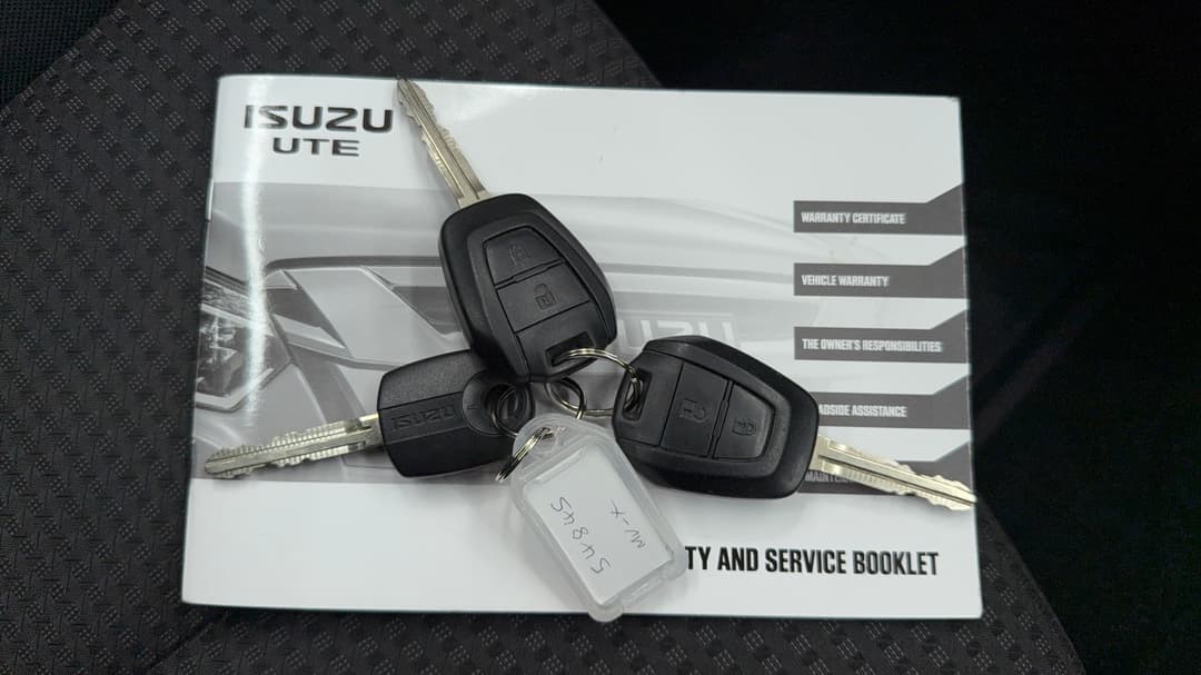 2017 Isuzu MU-X Ls-u (4x2), Automatic, 117992 km, Key Close-up