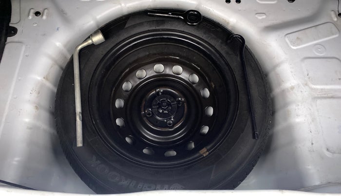 2018 Hyundai NEW SANTRO ASTA 1.1 MT, Petrol, Manual, 26,691 km, Spare Tyre