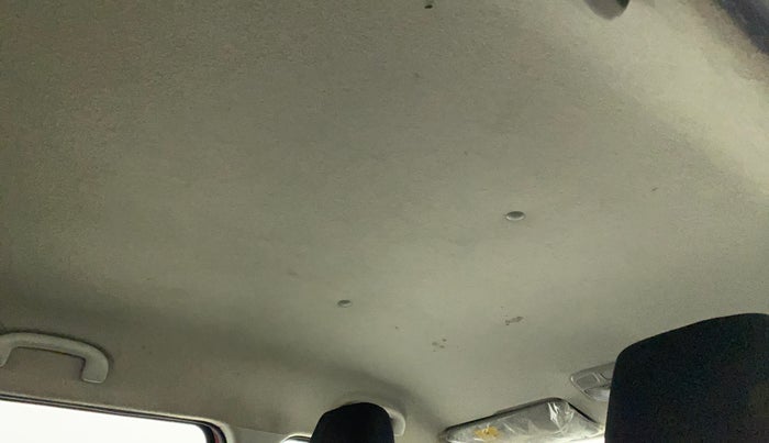 2017 Maruti IGNIS ALPHA 1.2 AMT, Petrol, Automatic, 70,510 km, Ceiling - Roof lining is slightly discolored