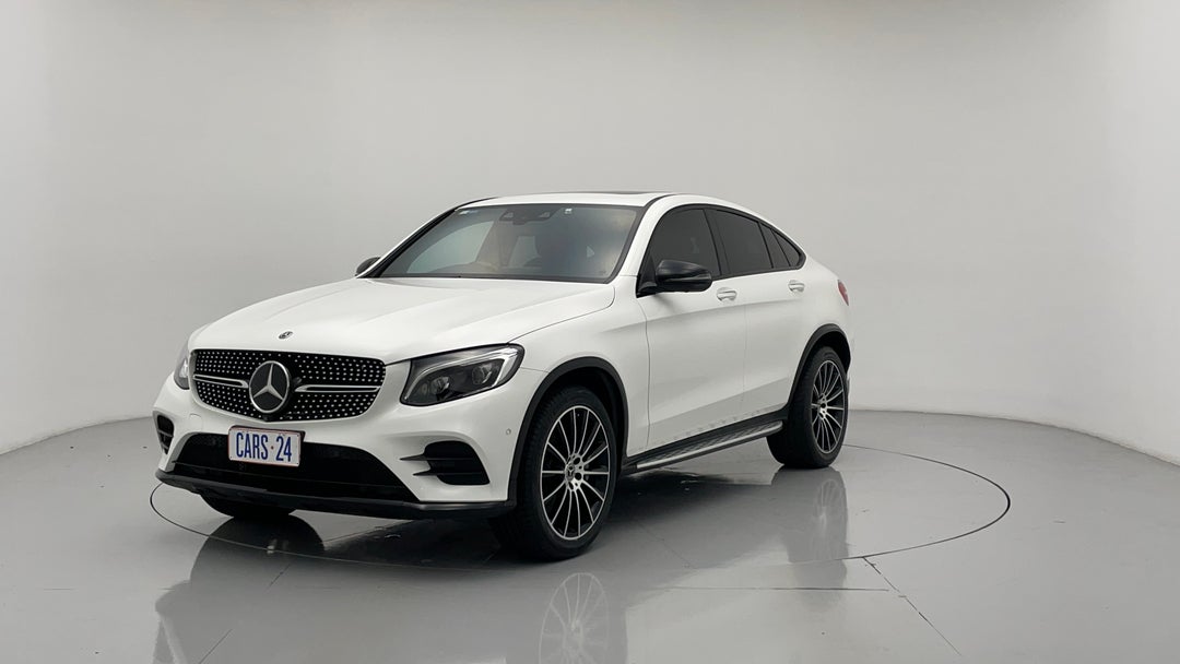 Left Front Diagonal (45- Degree) View