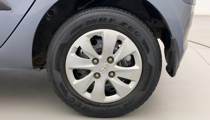 2014 Hyundai i10 MAGNA 1.1, Petrol, Manual, 37,947 km, Left Rear Wheel