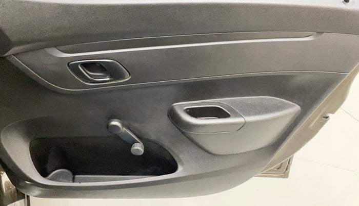 2018 Renault Kwid RXL 1.0, Petrol, Manual, 44,721 km, Driver Side Door Panels Control