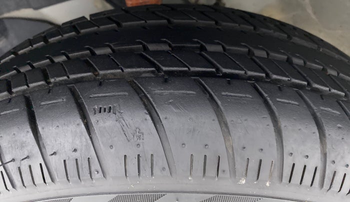 2019 Honda Amaze 1.2 SMT I VTEC, Petrol, Manual, 8,006 km, Left Front Tyre Tread