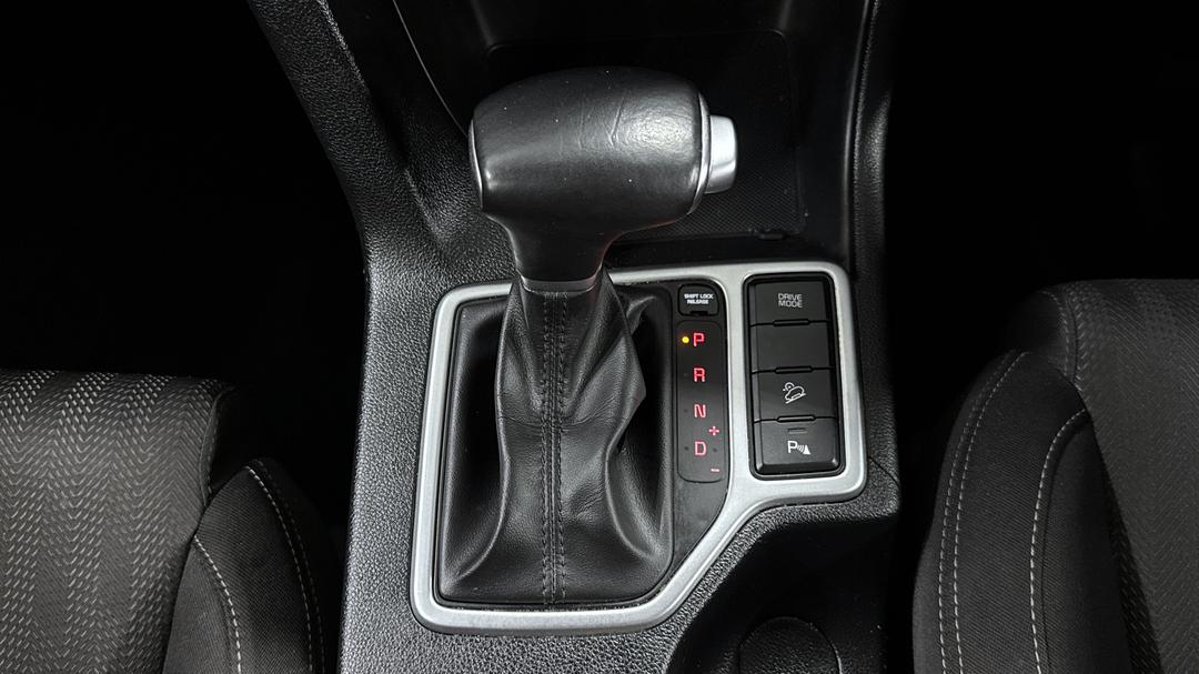 2018 Kia Sportage Si Premium (FWD), Automatic, 58043 km, Gear Lever 