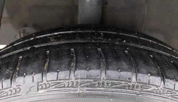 2019 Hyundai Grand i10 SPORTZ 1.2 KAPPA VTVT, Petrol, Manual, 55,812 km, Right Rear Tyre Tread