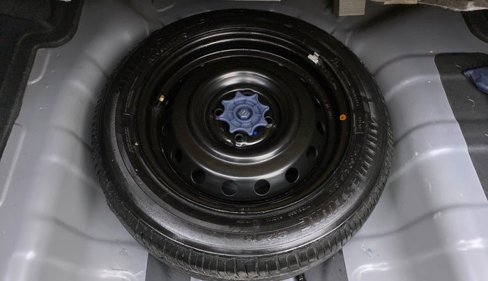 2014 Hyundai Xcent SX 1.2 OPT, Petrol, Manual, 72,594 km, Spare Tyre