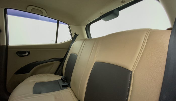 2013 Hyundai i10 MAGNA 1.2, Petrol, Manual, 73,535 km, Right Side Rear Door Cabin