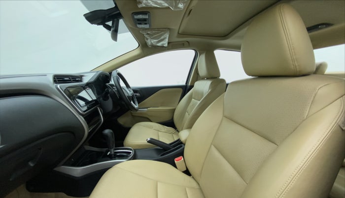 2017 Honda City ZX CVT, Petrol, Automatic, 75,275 km, Right Side Front Door Cabin