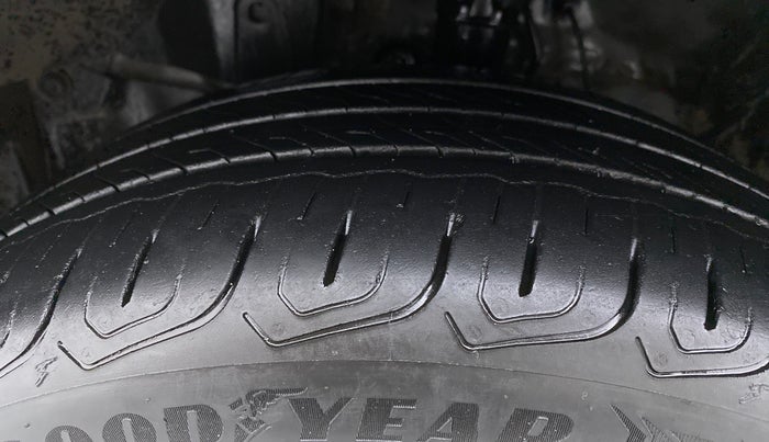 2017 Honda City ZX CVT, Petrol, Automatic, 75,275 km, Left Front Tyre Tread