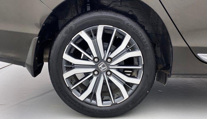 2017 Honda City ZX CVT, Petrol, Automatic, 75,275 km, Right Rear Wheel